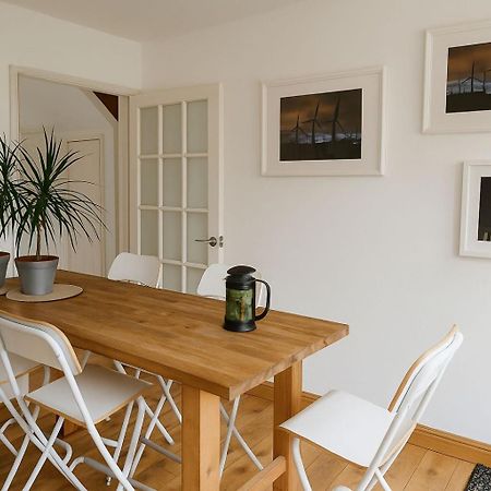 Beautiful House In The Heart Of A Golf Course. Leilighet Manchester Eksteriør bilde